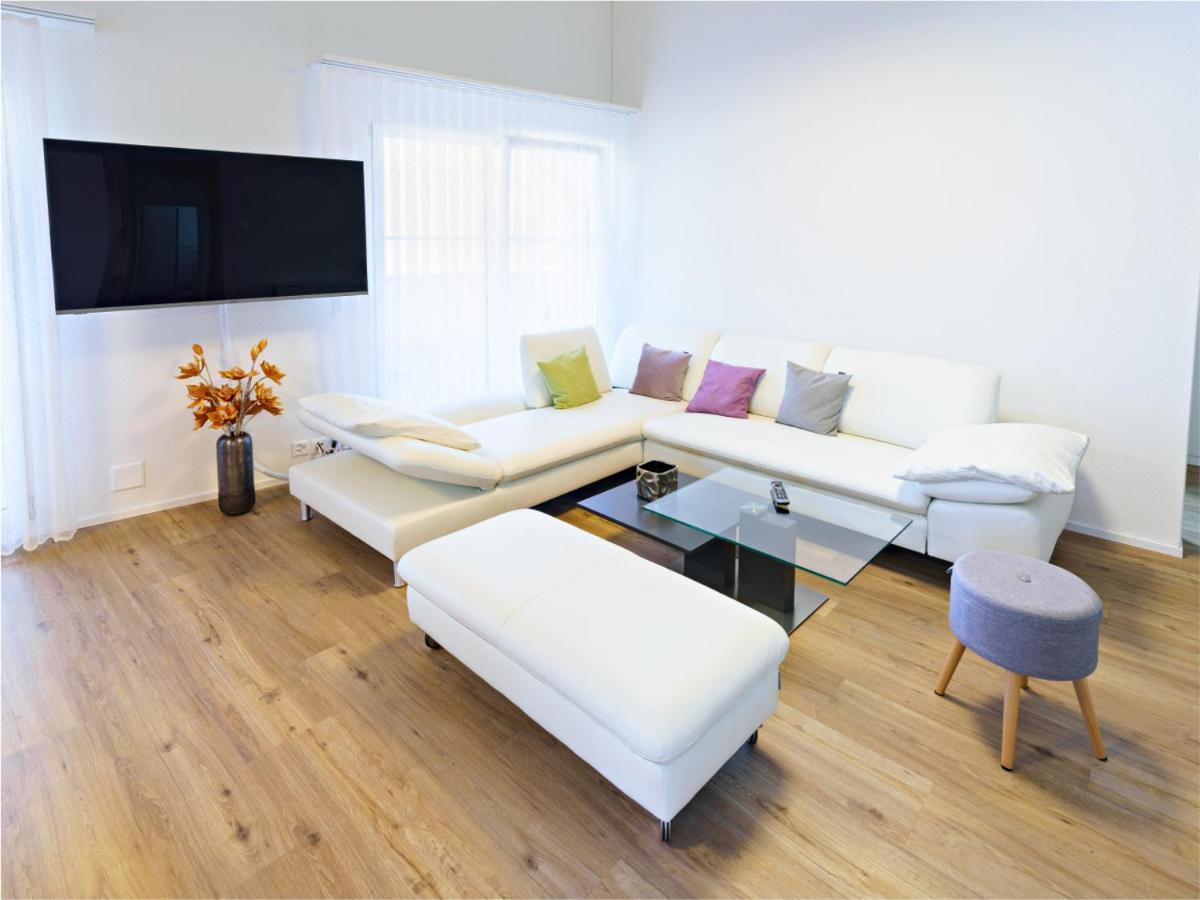 Exklusive 4.5 Zimmer Wohnung Fuer Familien Und Business Eschenz Buitenkant foto